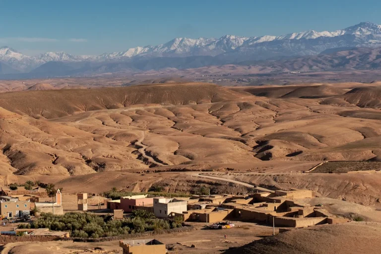 Lire la suite à propos de l’article Explorer les environs de Marrakech : découvrez les trésors du Maroc