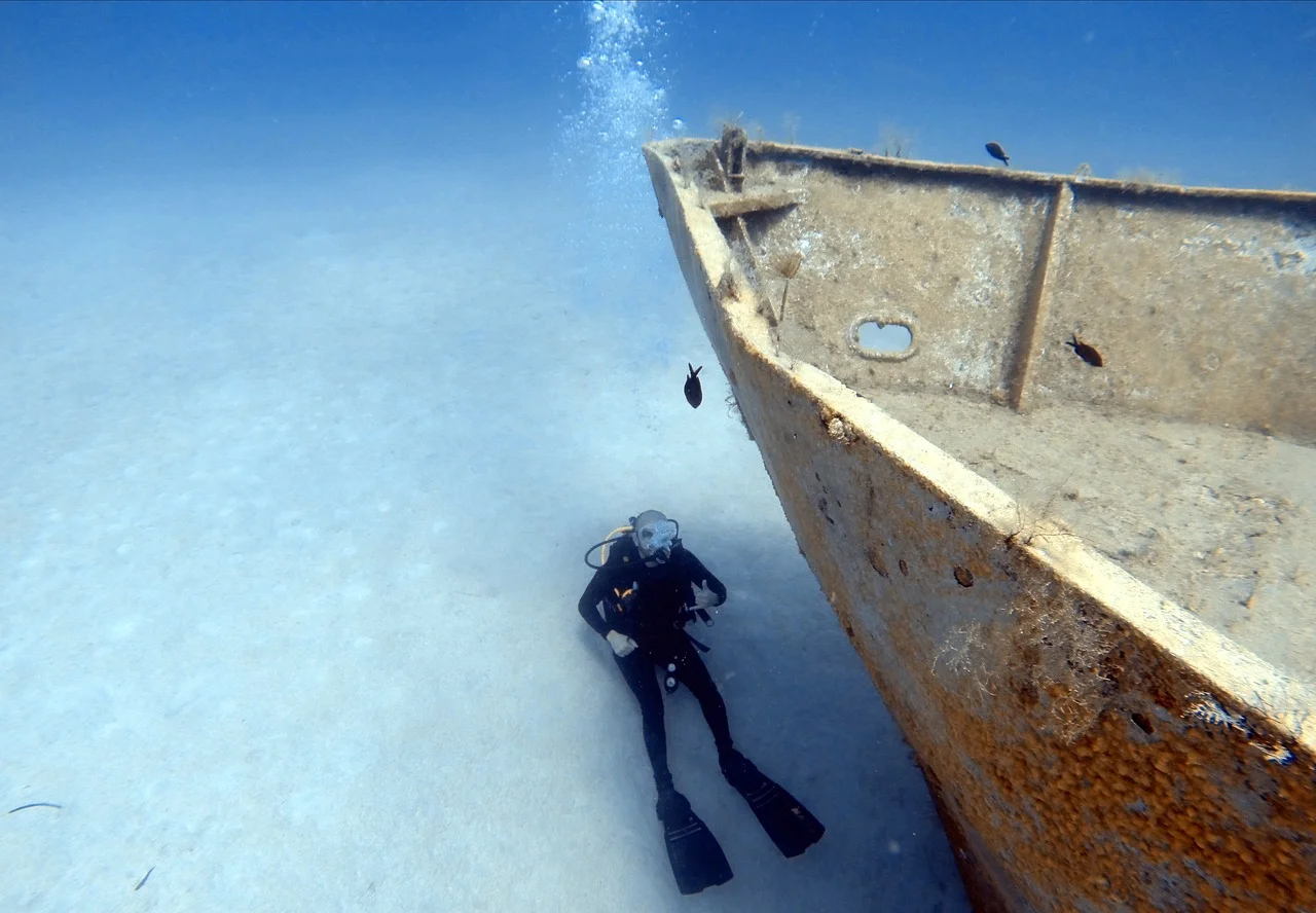 Lire la suite à propos de l’article Les meilleurs endroits au monde pour faire de la plongée épave