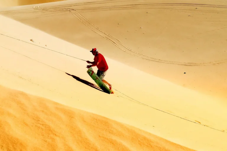Lire la suite à propos de l’article Les meilleurs endroits au monde pour faire du surf de sable